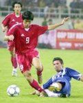Agribank Cup 2004_vietname vs fc porto b.jpg