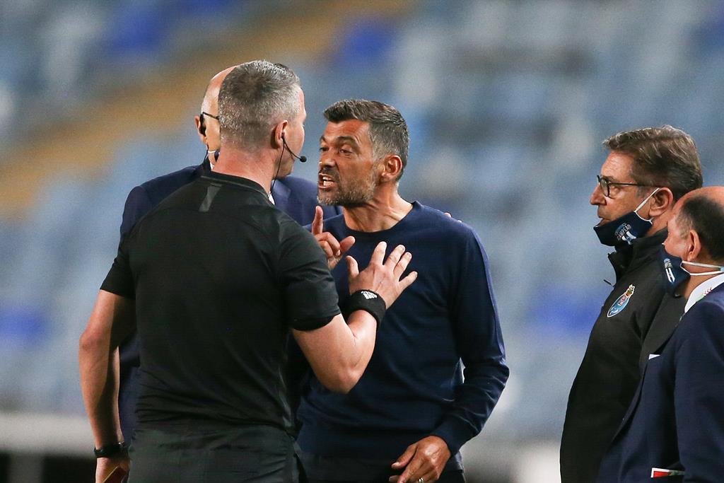 www.fcporto.ws