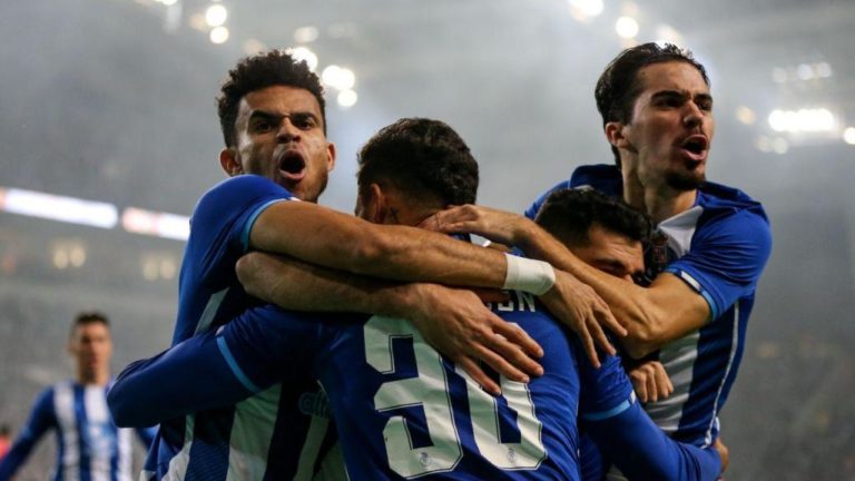 FC Porto vence o Benfica por 3-0