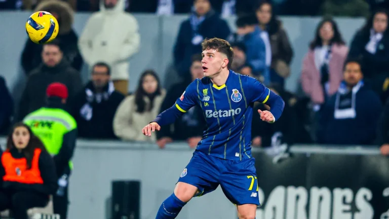 FC Porto: Pietuszewski marca aos 13 segundos e faz história a triplicar