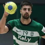 Porto Canal adianta que a polícia tem imagens de Martim Costa a empurrar um adepto do FC Porto