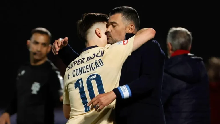 Sérgio e Francisco Conceição recordam a passagem pelo FC Porto em entrevista: "É o nosso clube de coração"