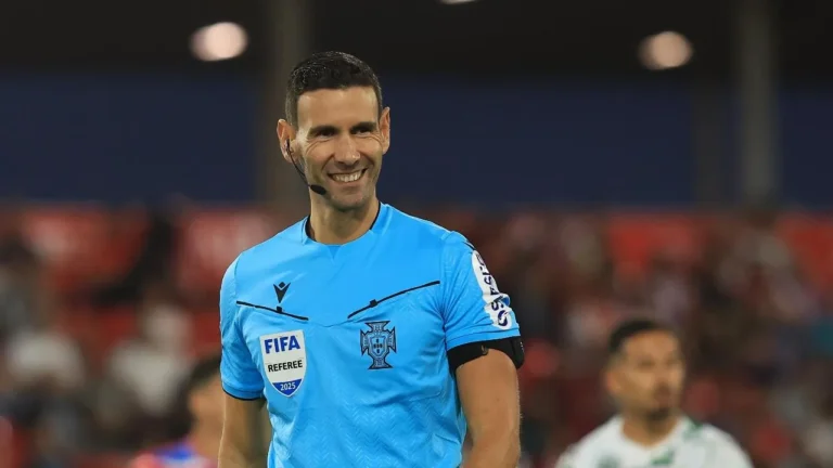 Adeptos do FC Porto não têm dúvidas: "Desempenho de António Nobre não foi coincidência"