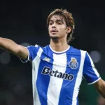 Rodrigo Mora regressa ao relvado no FC Porto após lesão muscular