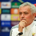 Mourinho mantém o foco nos resultados imaginários: "Há a classificação real e a virtual, que é uma motivação para nós"