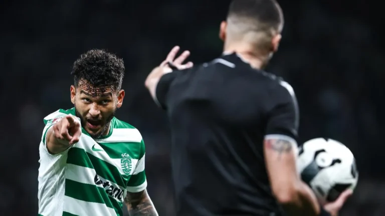 Farioli: "Suárez podia ter visto amarelo, laranja ou vermelho"