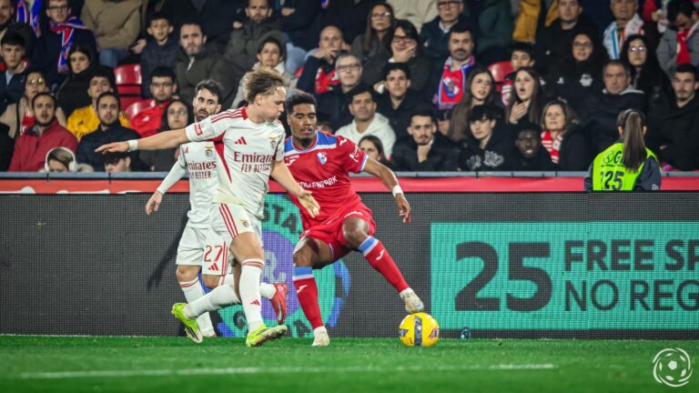 Andreas Schjelderup parece confiante após vitória frente ao Gil: "O FC Porto é o próximo e estamos famintos"