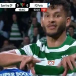 Que surpresa! Relatório do árbitro não menciona gesto de Luis Suárez