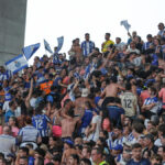 Adeptos do FC Porto preparam apoio à saída para Lisboa