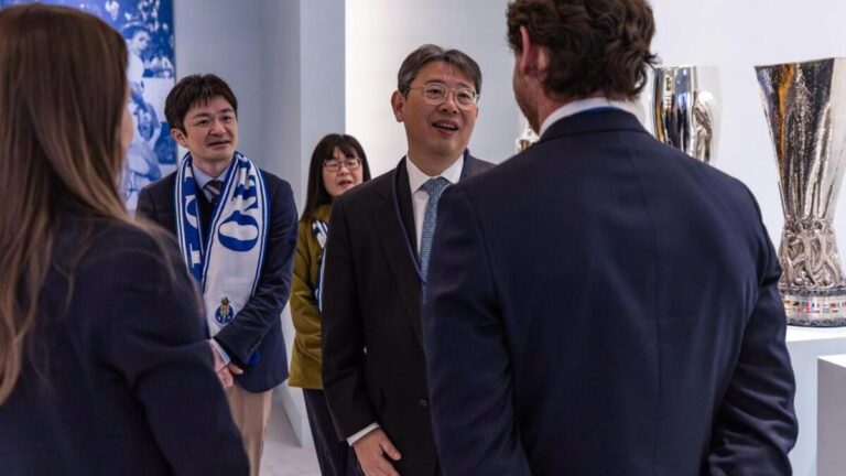 Embaixador do Japão em Portugal visitou o Estádio do Dragão