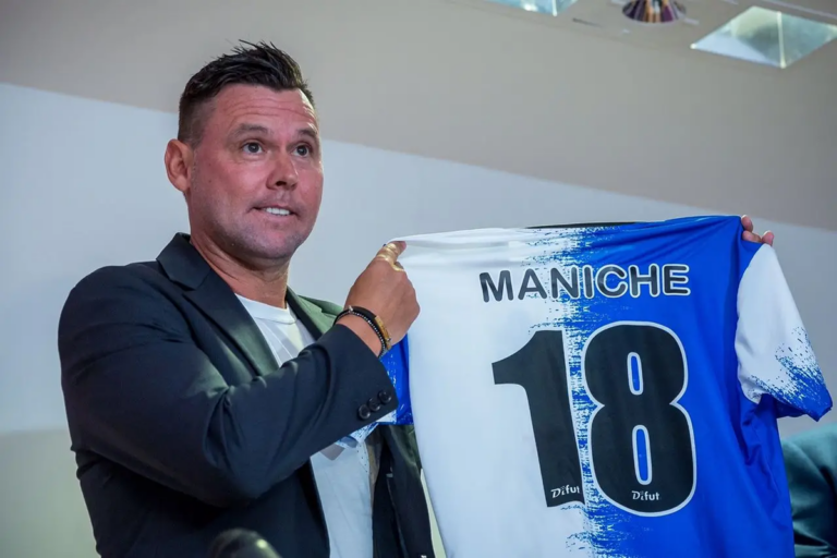 Maniche confiante: "O Porto é um dos favoritos a chegar à final"