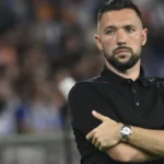 Farioli elogia Mourinho: "Admiro-o como treinador e como pessoa"