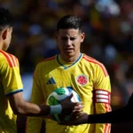 "Desidratação severa": James Rodriguez hospitalizado após jogo com França