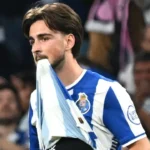 Martim Fernandes com entorse de média gravidade no tornozelo direito