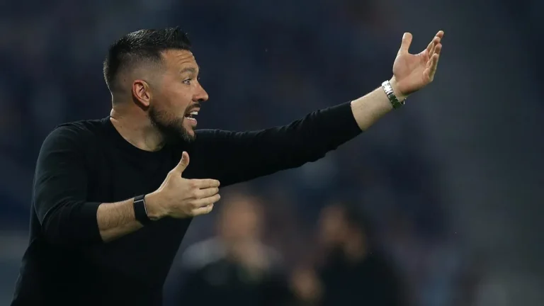 Francesco Farioli e os jogos grandes: "Sou um pouco paranoico nessa parte..."