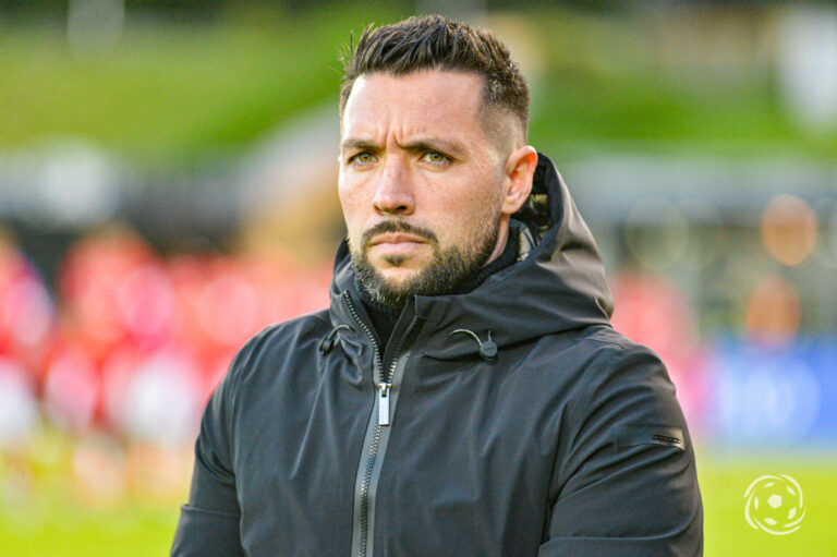 Francesco Farioli projeta Nottingham Forest x FC Porto: "Sabemos o nível do adversário que vamos enfrentar"