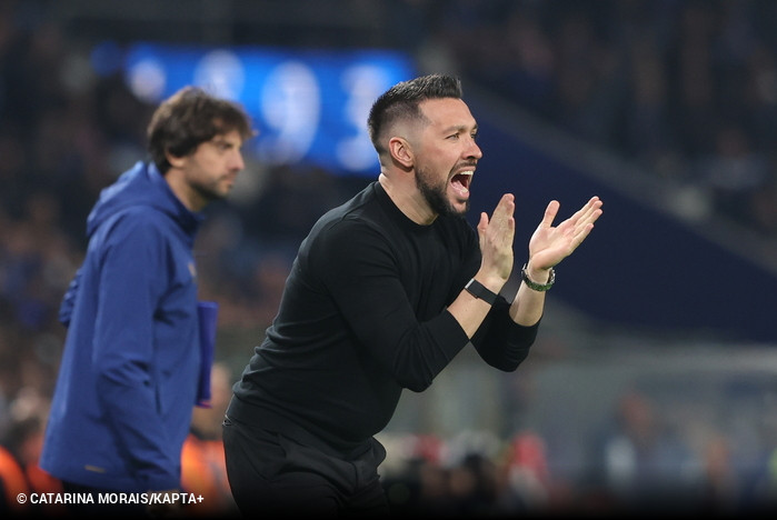 Farioli: "Tenho muita sorte por estar num clube com uma história como esta e com um ADN que se liga ao meu"