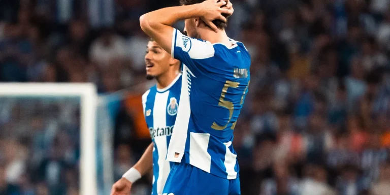 Tiros nos próprios pés: FC Porto fez o 4.º autogolo da temporada