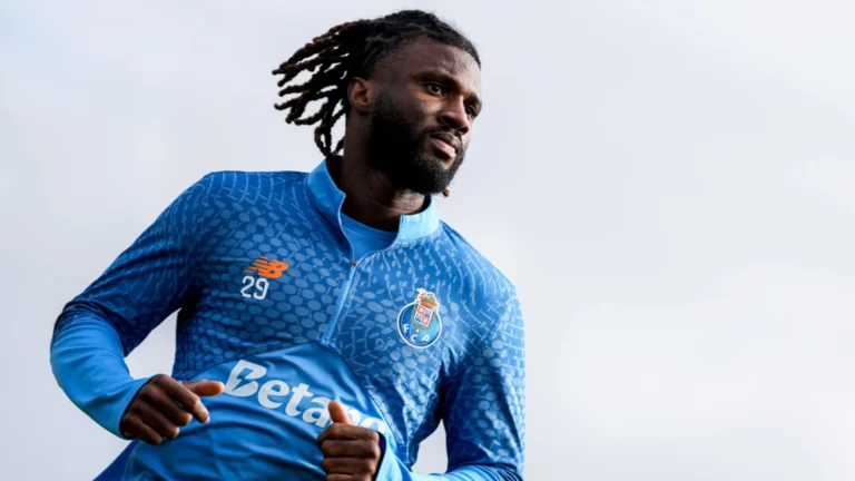 Clássico expõe carência ofensiva, mas Farioli mantém o FC Porto competitivo