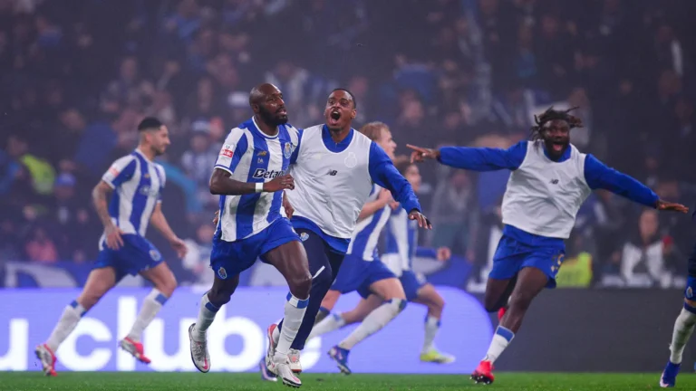 Eis os onzes prováveis do FC Porto x Nottingham Forest para a Europa League