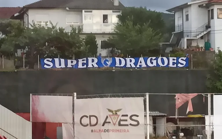 Lotação esgotada no CD Aves para a receção ao FC Porto