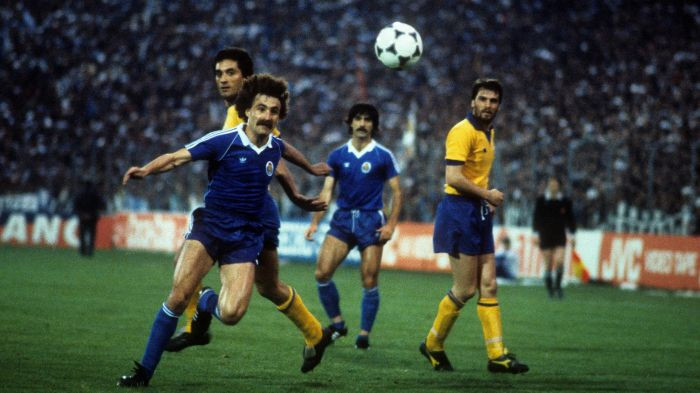 16 de maio de 1984: a primeira final europeia do FC Porto, entre a injustiça em Basileia e o arranque de uma história vencedora