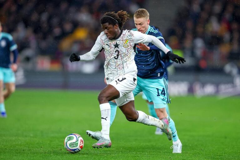 Yirenkyi na mira do FC Porto: alvo prioritário para o meio-campo, mas Nordsjælland puxa dos milhões