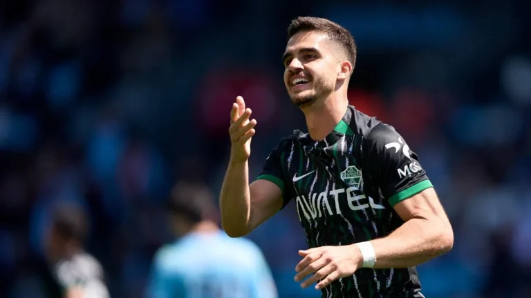 FC Porto: André Silva está praticamente fechado