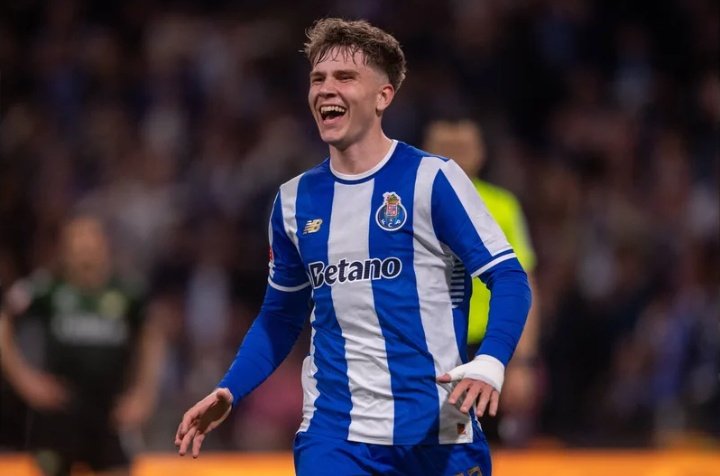 Oskar Pietuszewski afirmou-se como reforço decisivo no FC Porto campeão