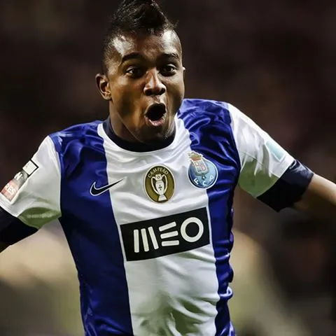11 de maio de 2013: o dia em que Kelvin eternizou o FC Porto aos 92' frente ao Benfica