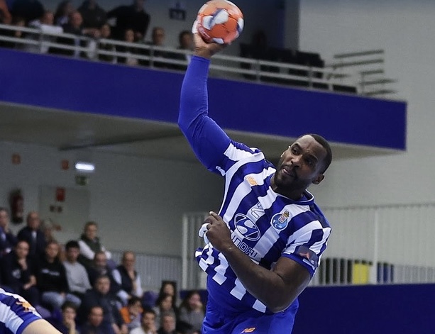 Andebol: FC Porto vence o Águas Santas e fecha o campeonato no segundo lugar