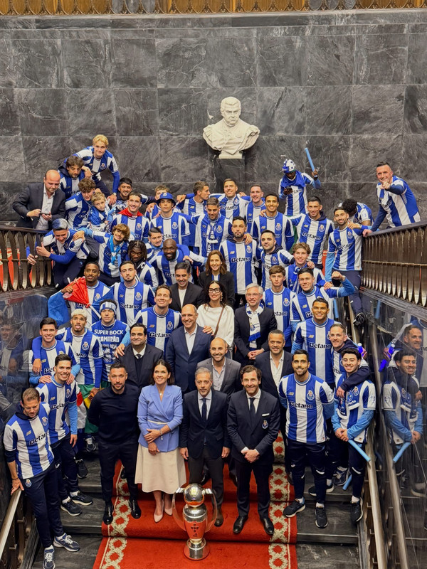 Pedro Duarte, presidente da Câmara Municipal: "Campeão está de volta e o FC Porto está mais forte do que nunca"