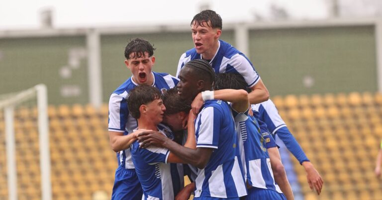 Festa adiada novamente: Sub-19 do FC Porto (ainda) sem título