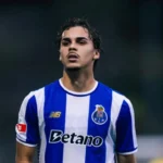 FC Porto fechou a renovação de contrato com João Teixeira