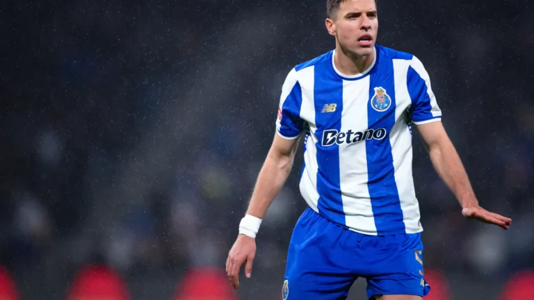 João Henriques sobre Bednarek: "Quando os grupos são fortes..."