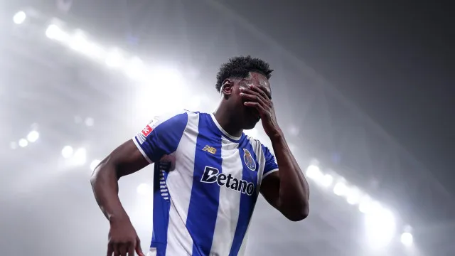 Samu falha o arranque de 2026/27 e FC Porto acelera reforços para o ataque