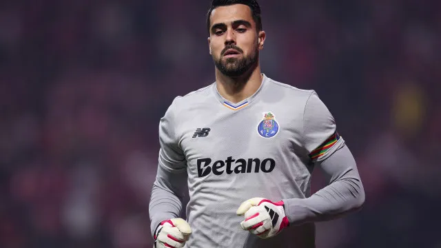 "Não vejo ninguém melhor do que Diogo Costa para usar o 2 do FC Porto"
