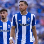 Bednarek entra no lote de capitães do FC Porto após época de afirmação