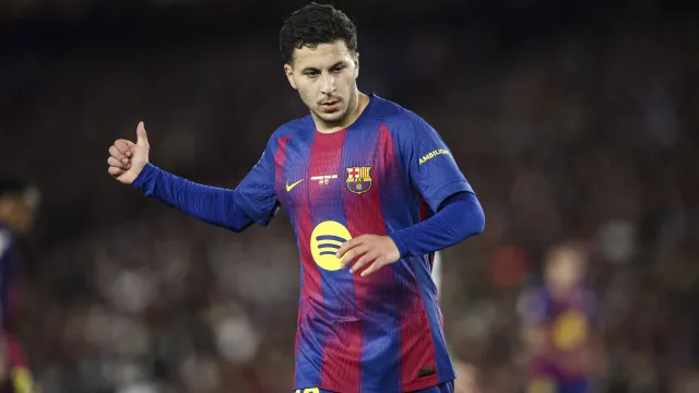 Roony Bardghji quer "mudar de ares" e FC Porto enfrenta forte concorrência